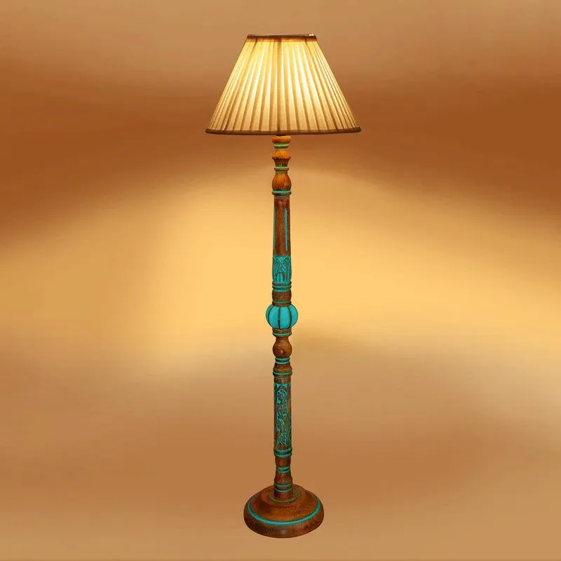ConeVista Elite Floor Lamp (White) media 3