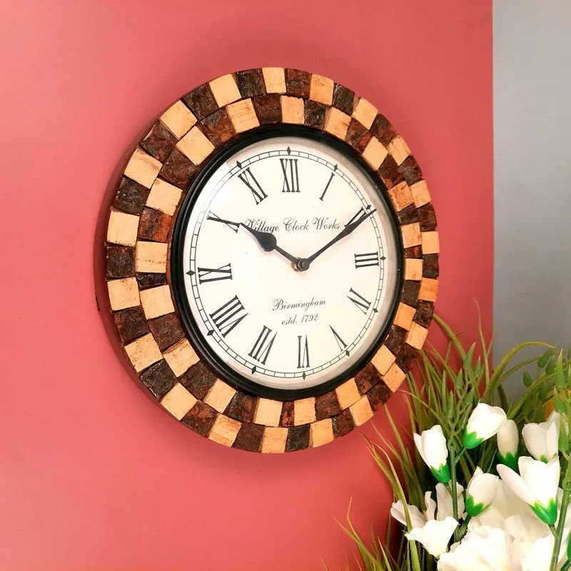 Royal Edge Dial Wooden Wall Clock media 4