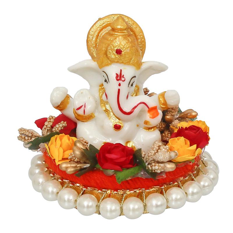 Lord Ganesha in Decorative Plate Idol media 3