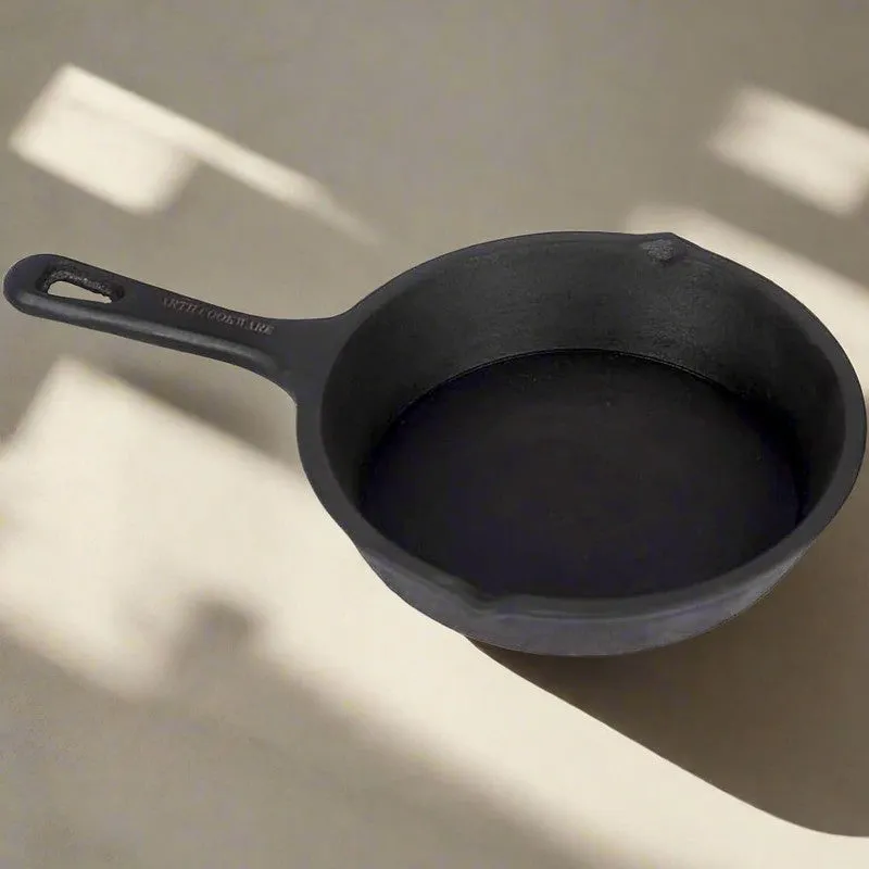 CrispNova Cast Iron Frying Pan - 400 mL media 3