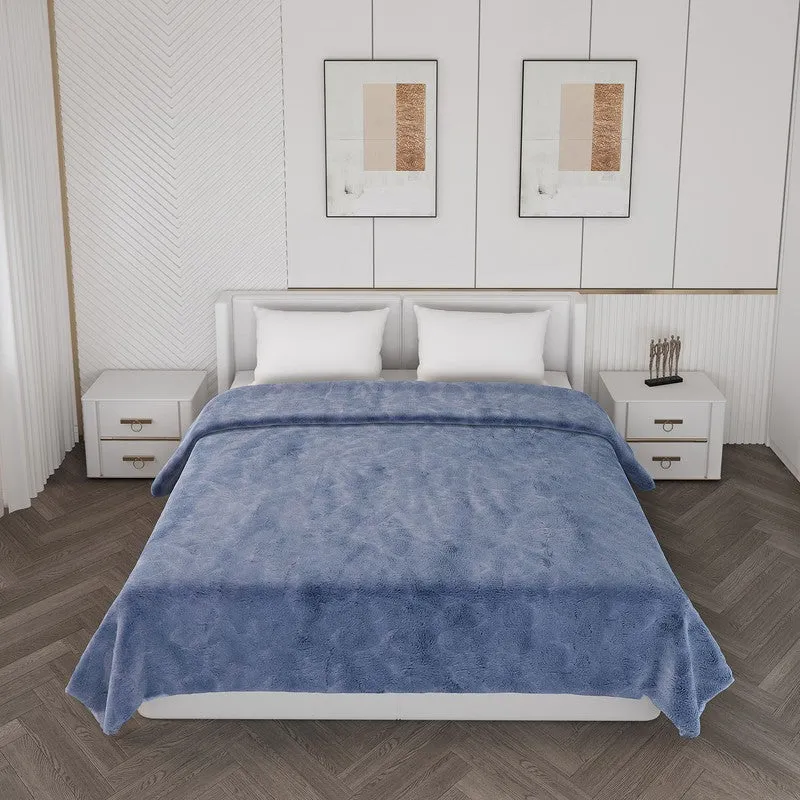 Monte Carlo Azure Bliss Blanket (Blue)- 852 GSM media 3