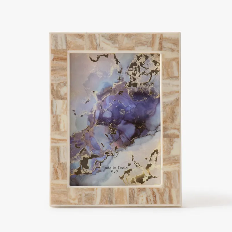Ronan Table Photo Frame media 3