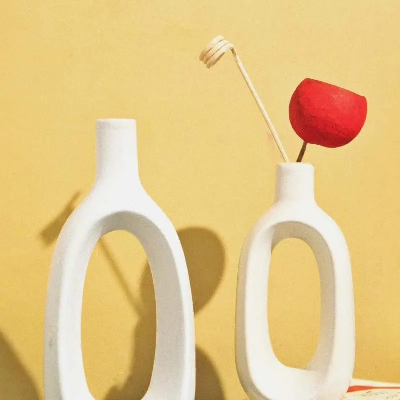 Gunnen Vases (White) - Set of Two media 1