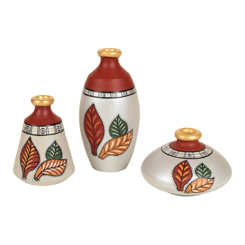 Musike Tribal Terracotta Vase - Set Of Three media 4