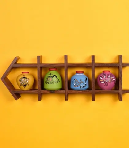 Terracotta · Wood