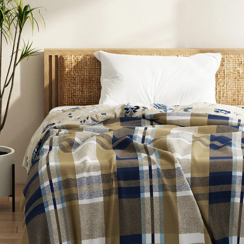 Emil Reversible Geometric Comforter - 120 GSM media 4