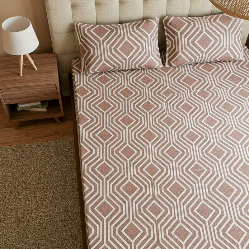 Akoya Geometric Cotton Bedsheet (Pink) - 200 TC media 3