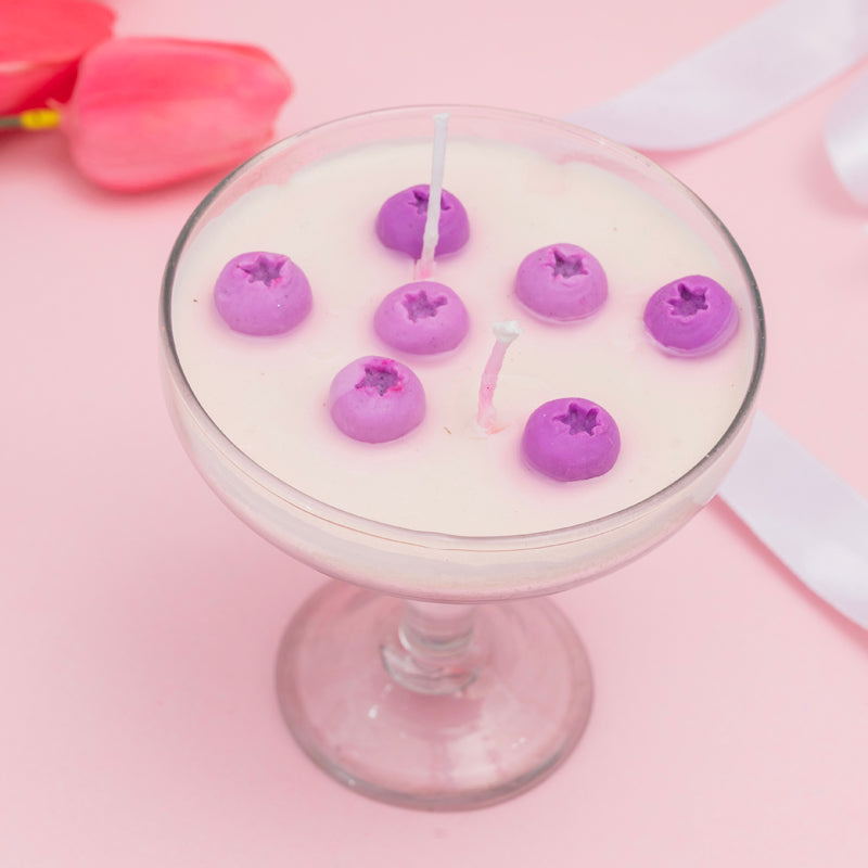 Blueberry Bliss Scented Candle - Lavender media 4