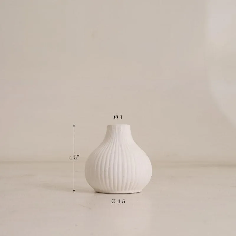 Kella Vase - White media 4