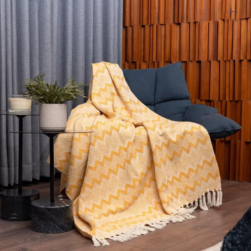 Urban Space Zigzag Cotton Throw - Yellow media 3