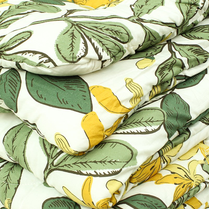 Golden Canopy Cotton Comforter - 350 GSM media 6