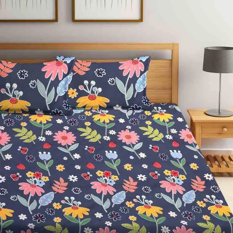 Gouche Florals Bedsheet - 140 GSM media 1