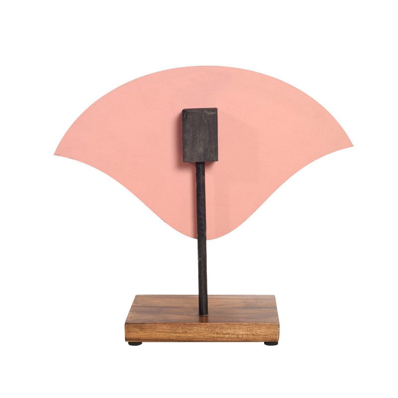 Ine Mask Showpiece media 5