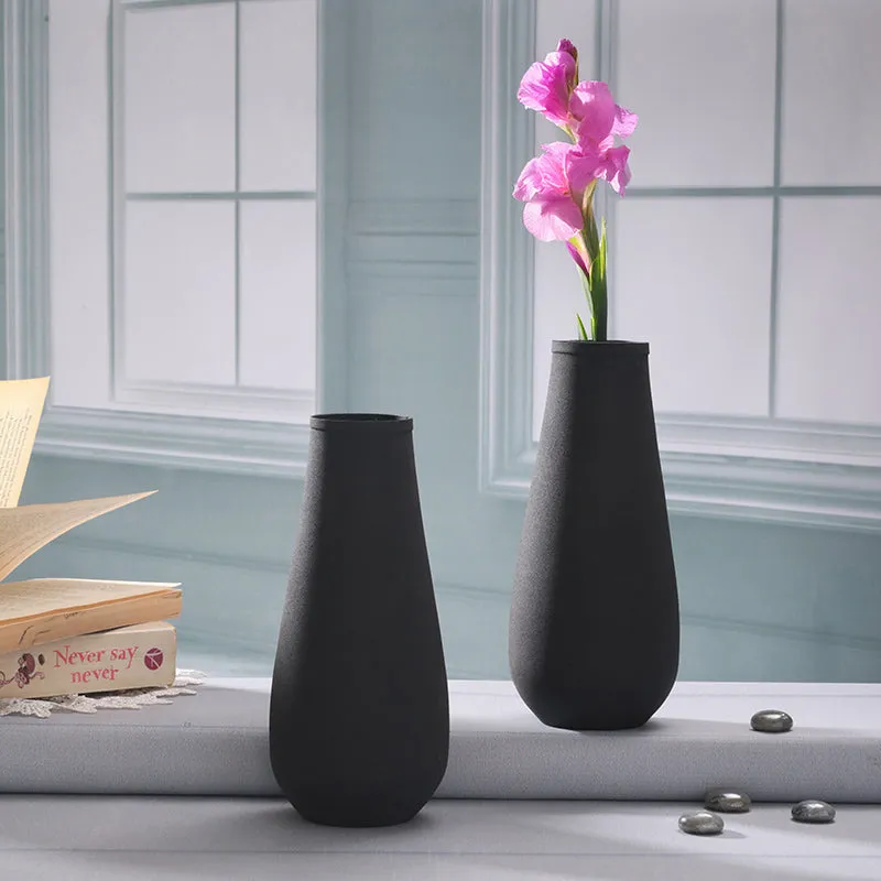 Areitha Metal Vase (Black) - Set Of Two media 1