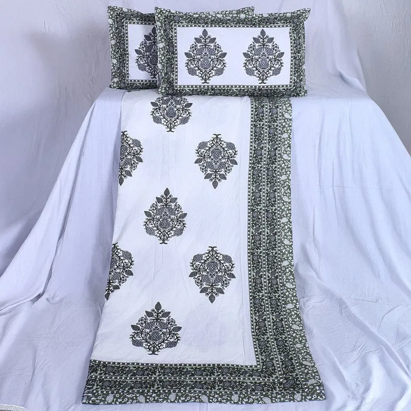 PetalRiwaaz Handblock Printed Cotton Bedsheet (Black) - 400 TC media 6