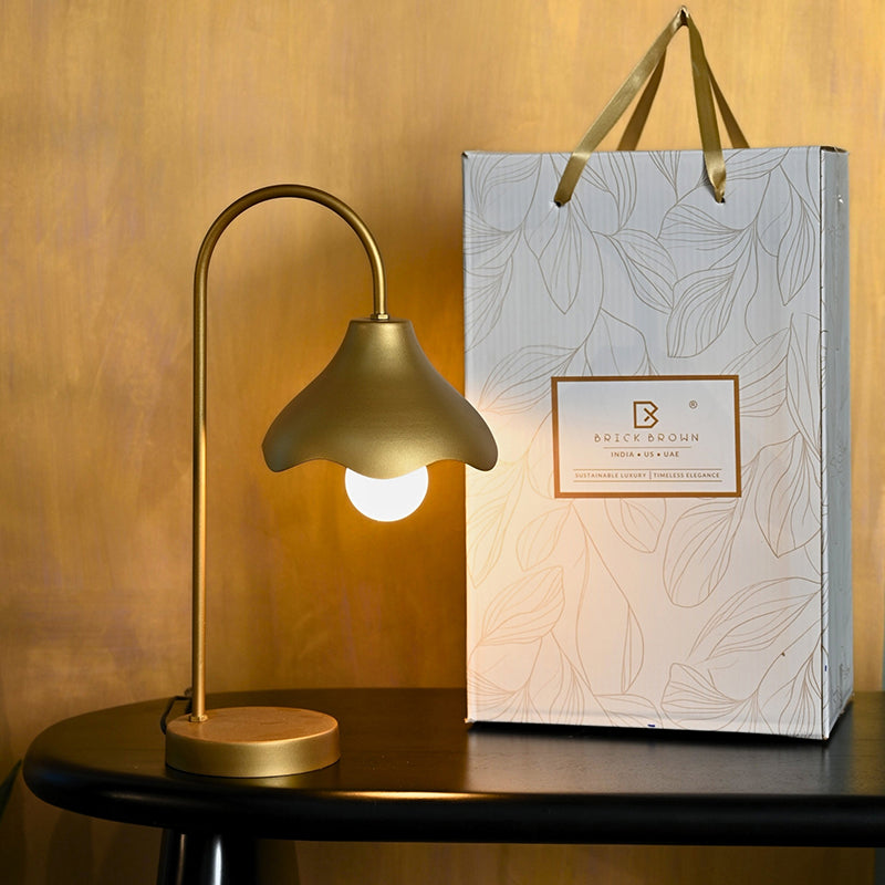 Illoura Metal Table Lamp - Gold media 3