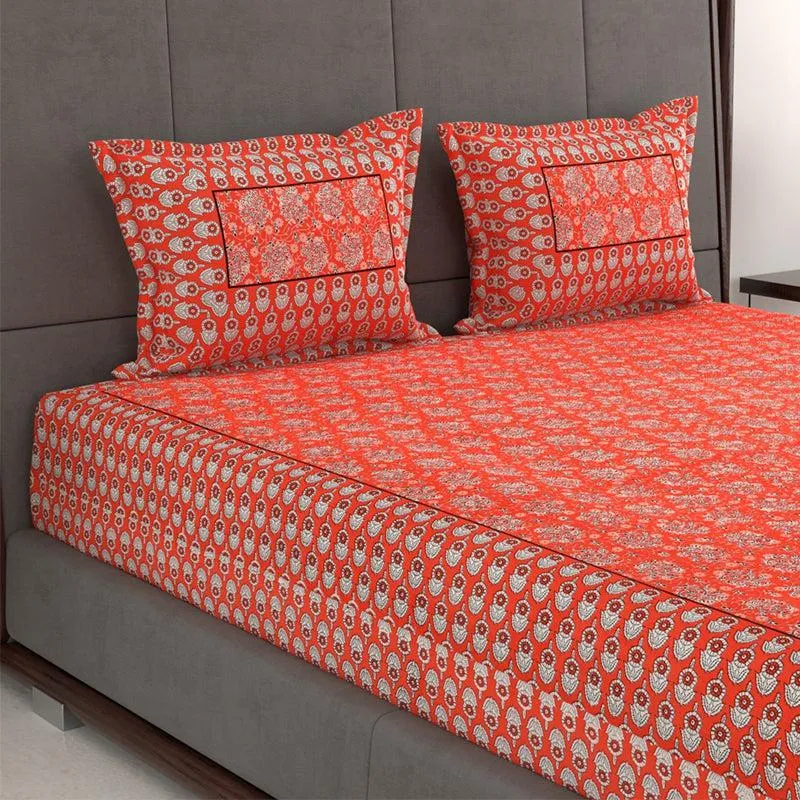 Vidhu Printed Cotton Bedsheet (Red) - 280 TC media 5