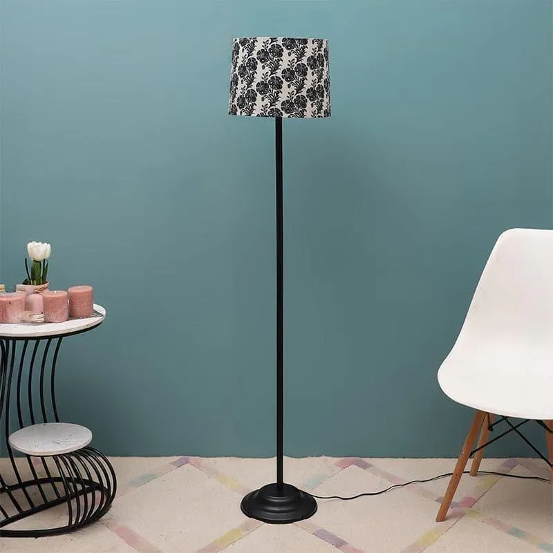 Filigree Bergo Floor Lamp media 3