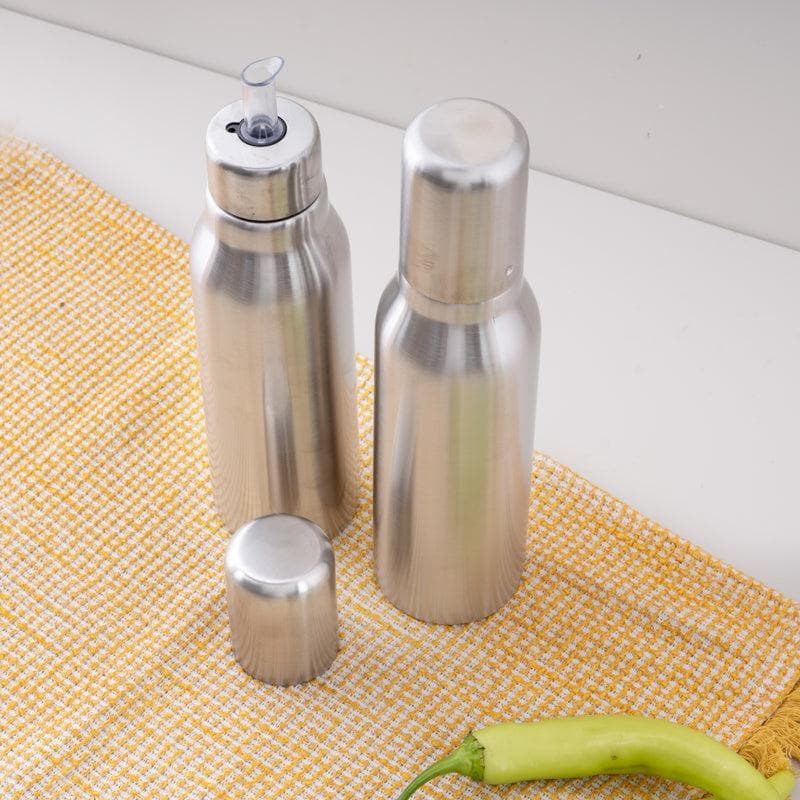 Sleek Steel Oil Dispenser (350 ML) media 3