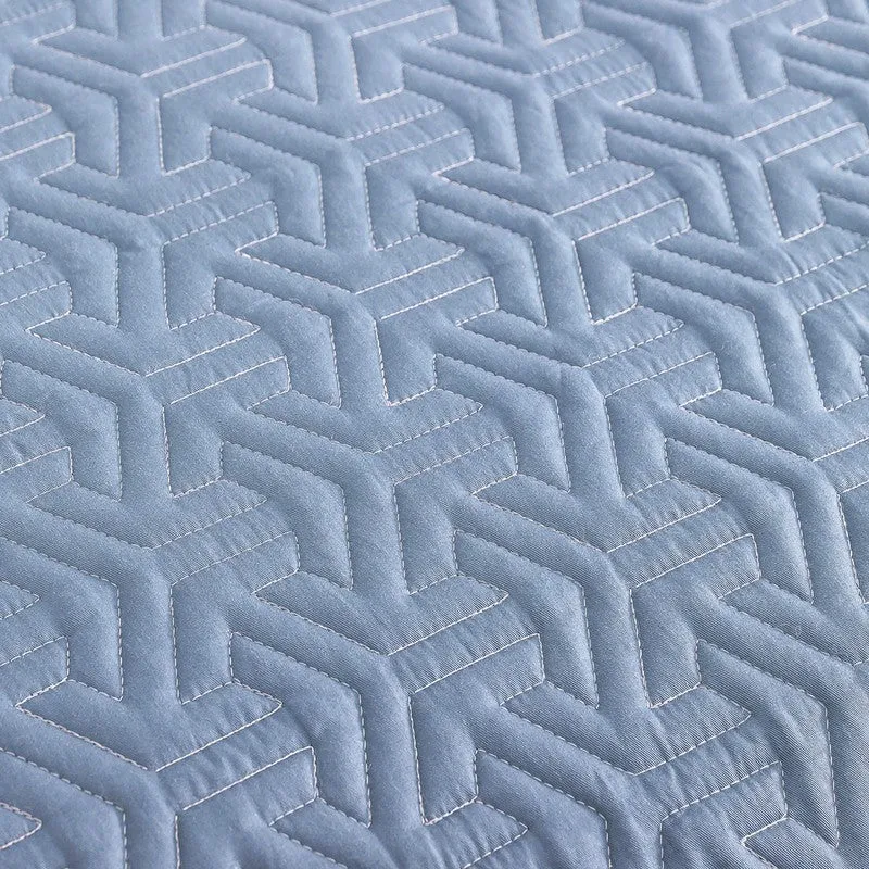 Ocean Blue Bed Cover media 4
