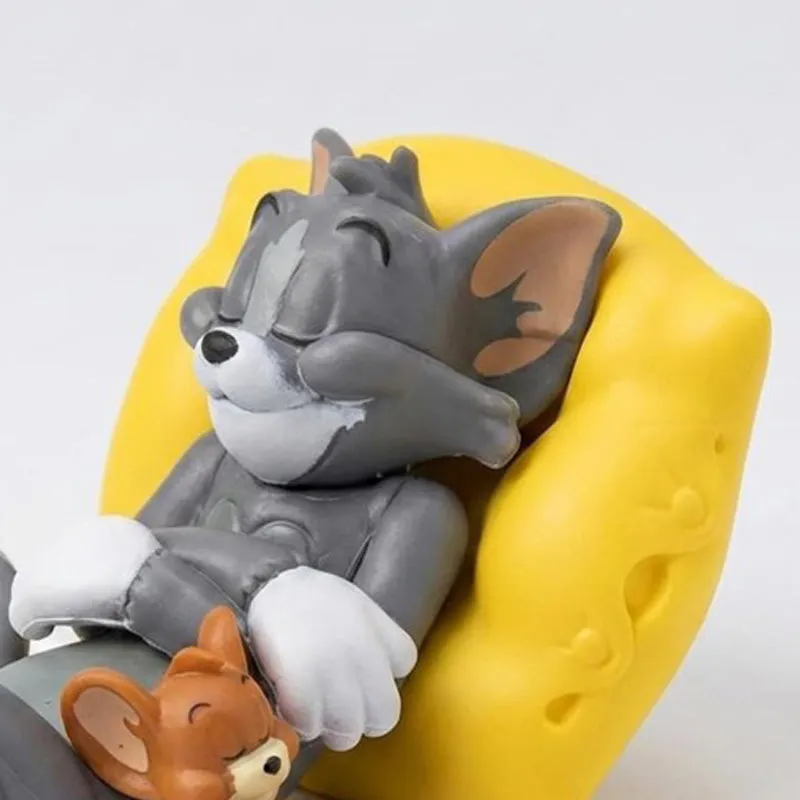 Cozy Cat PVC Showpieces - Grey media 5