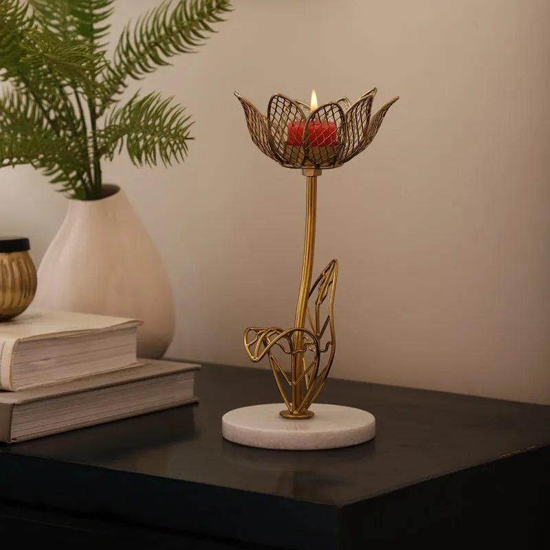 Lotus Lesta Tealight Candle Holder media 3
