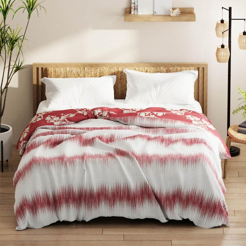 Arjia Floral Reversible Microfiber Comforter (Red) - 120 GSM media 7