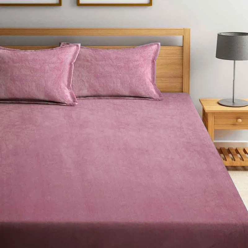 Gentle Rest Fleece Bedsheet (Pink) - 300 GSM media 3
