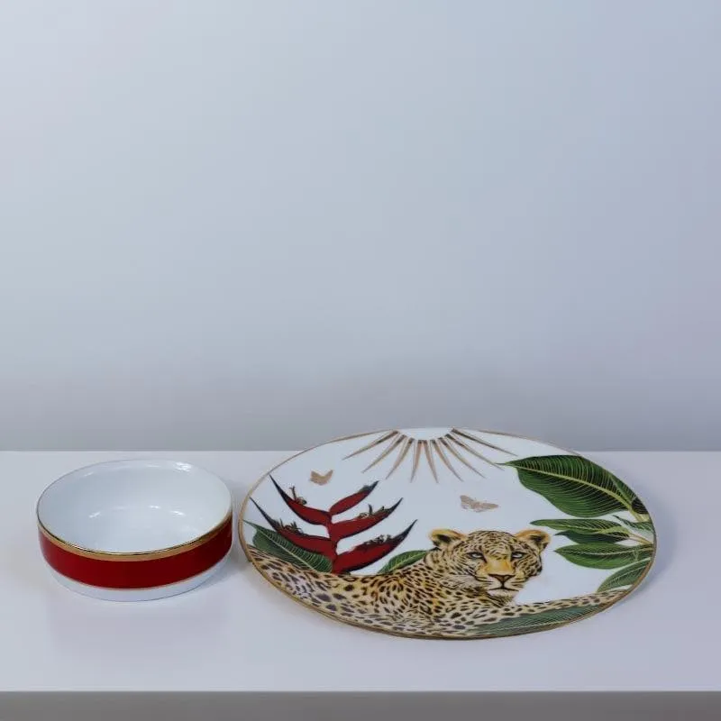 Amazonia Cake Platter media 1