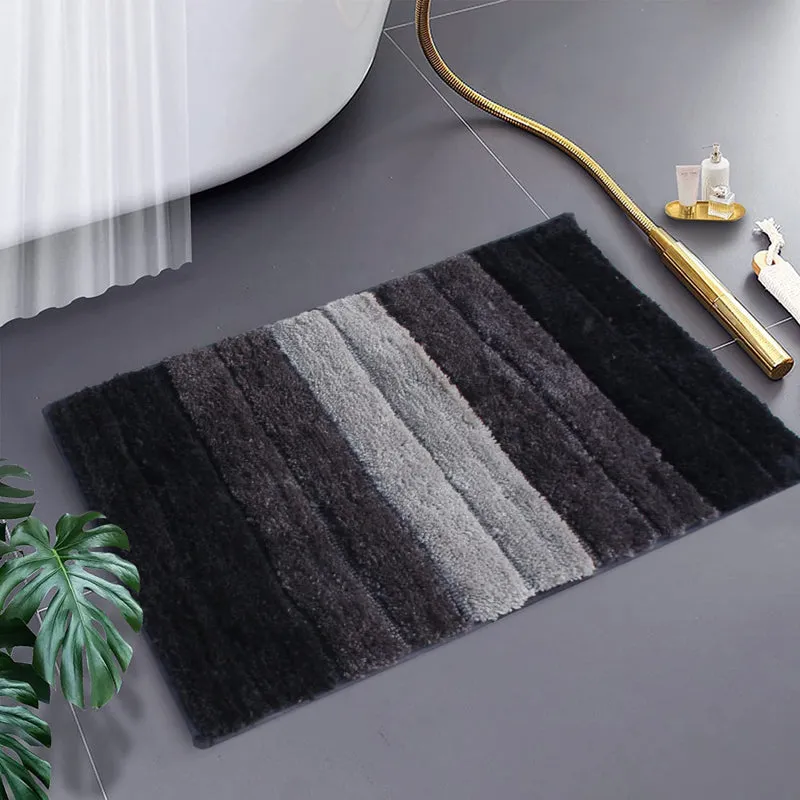 Line Luxe Bath Mat - Charcoal media 1