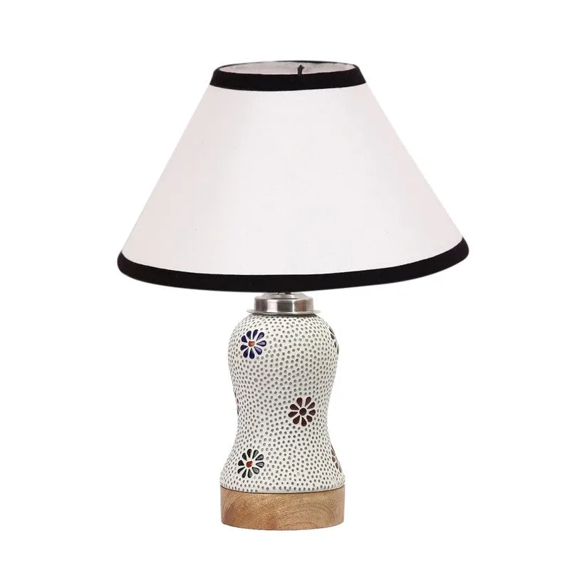 Wevora Wooden Table Lamp - Multicolor media 5