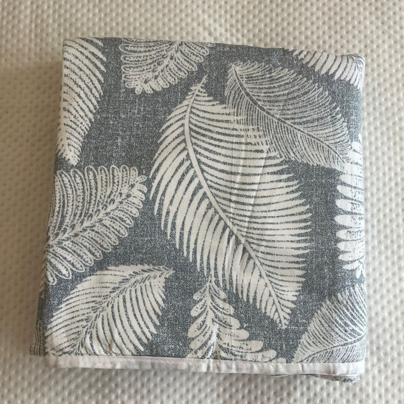 Cloudquilt Floral Cotton Comforter (Grey & Cream) - 300 GSM media 5