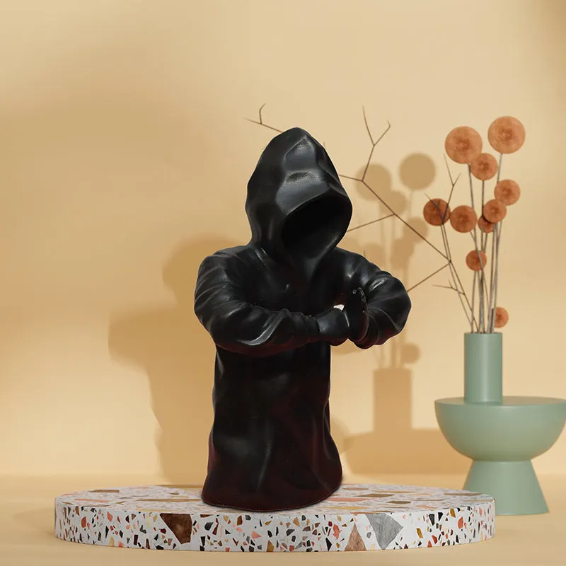 Urban Morph Polyresin Showpiece media 1