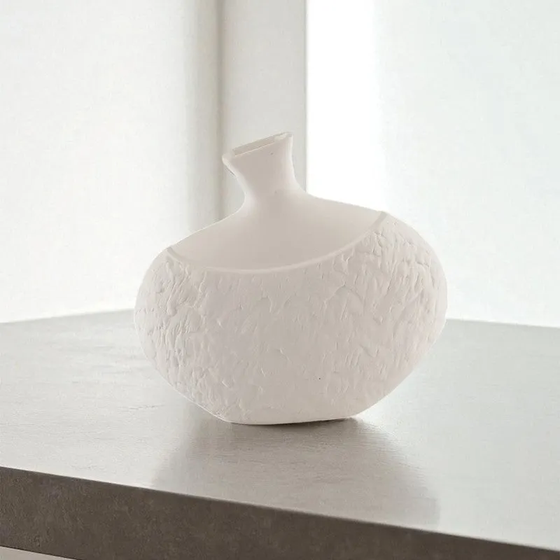 Lunora Ceramic Vase media 6
