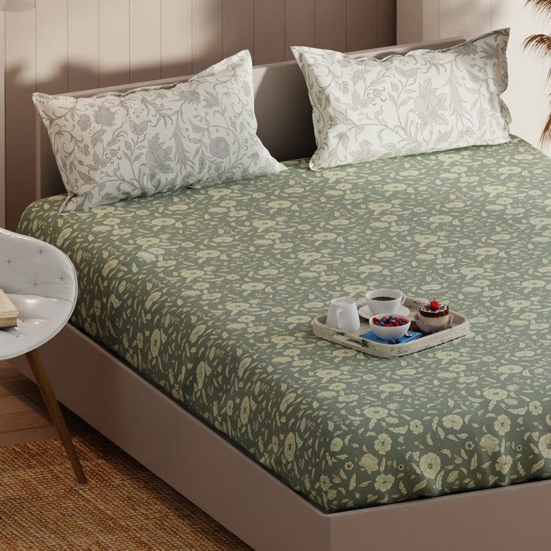 Blush Rest Microfiber Bedsheet (Green) - 135 GSM media 5