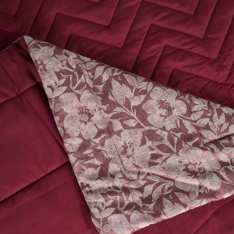 Rose Kanan Reversible Comforter media 5