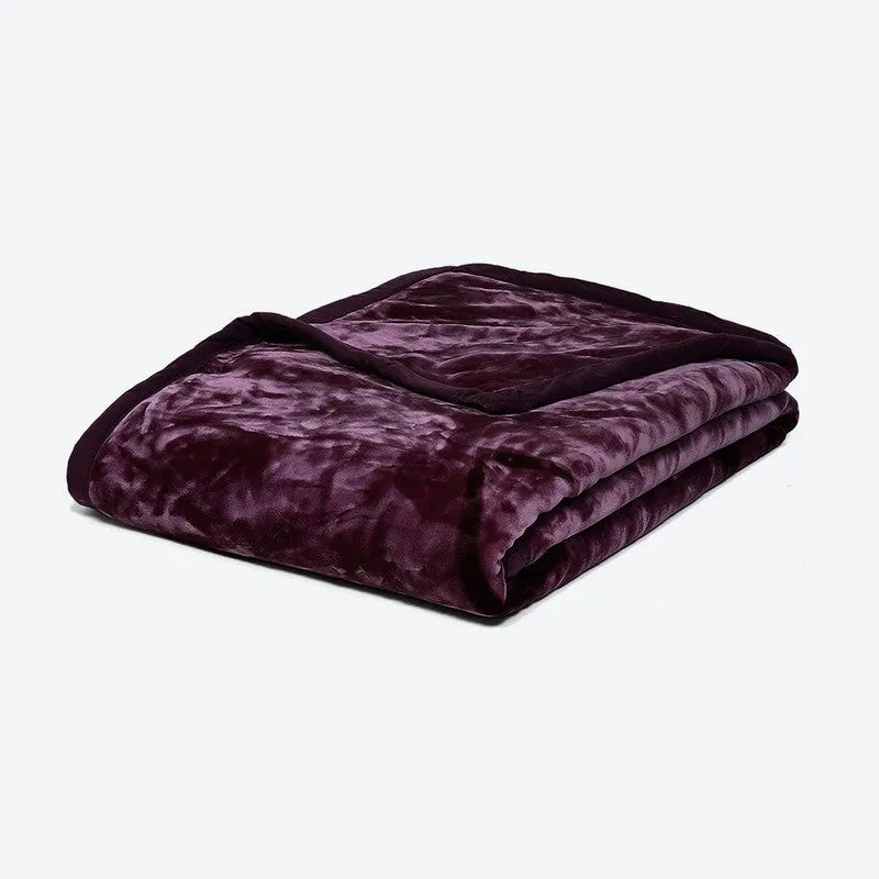 Monte Carlo Crimson Graphique Blanket (Purple) - 600 GSM media 6