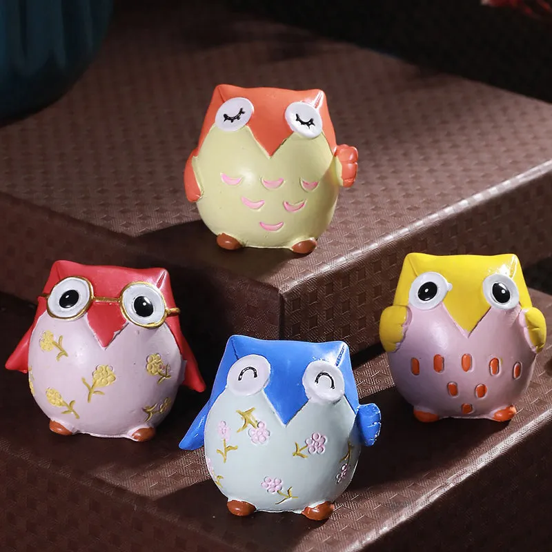 Blinking Owls Resin Showpiece - Set Of Four media 3