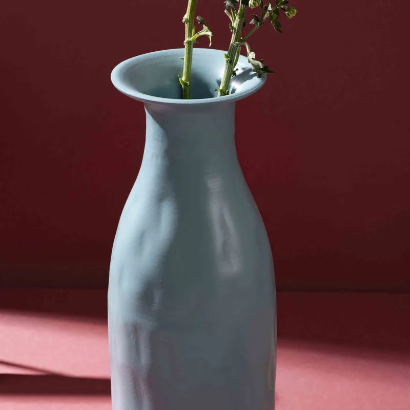 Ceylo Metal Vase media 4