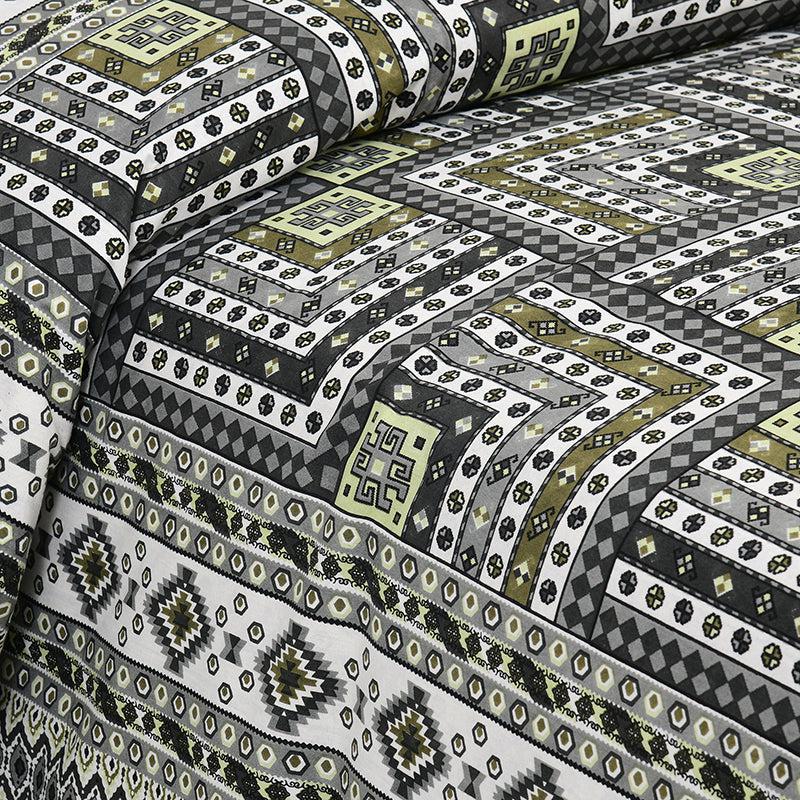Sangita Weave Geometric Cotton Bedsheet (Green & Yellow) - 160 TC media 3