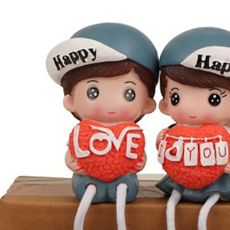 Joy Of Love Resin Showpiece media 4