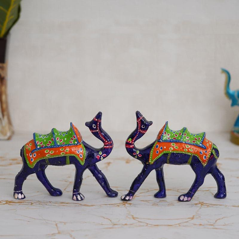 Camel Savaari Showpiece - Set Of Two