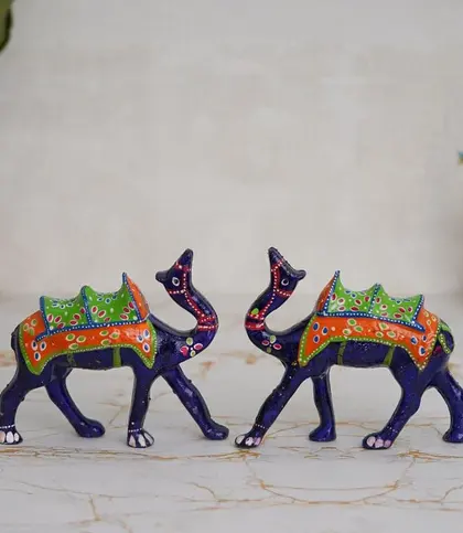 Papier Mache · Plastic