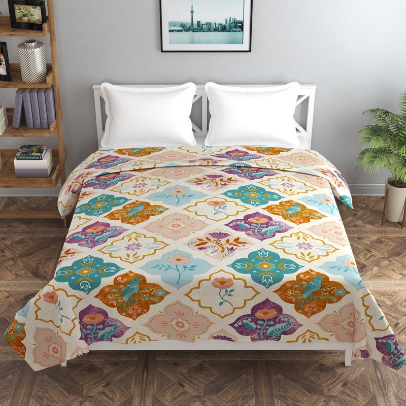 Vibrant Royale Cotton Duvet Cover - 210 TC media 3