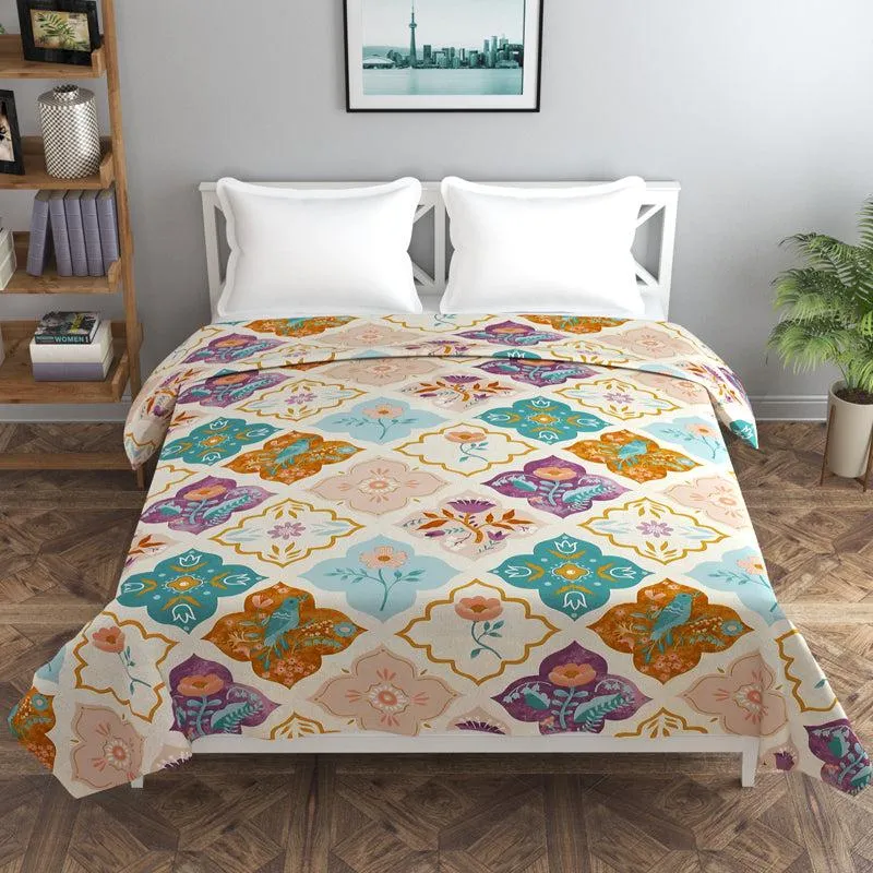Queen/Double multicolour ethnic-pattern duvet cover shown across a bed