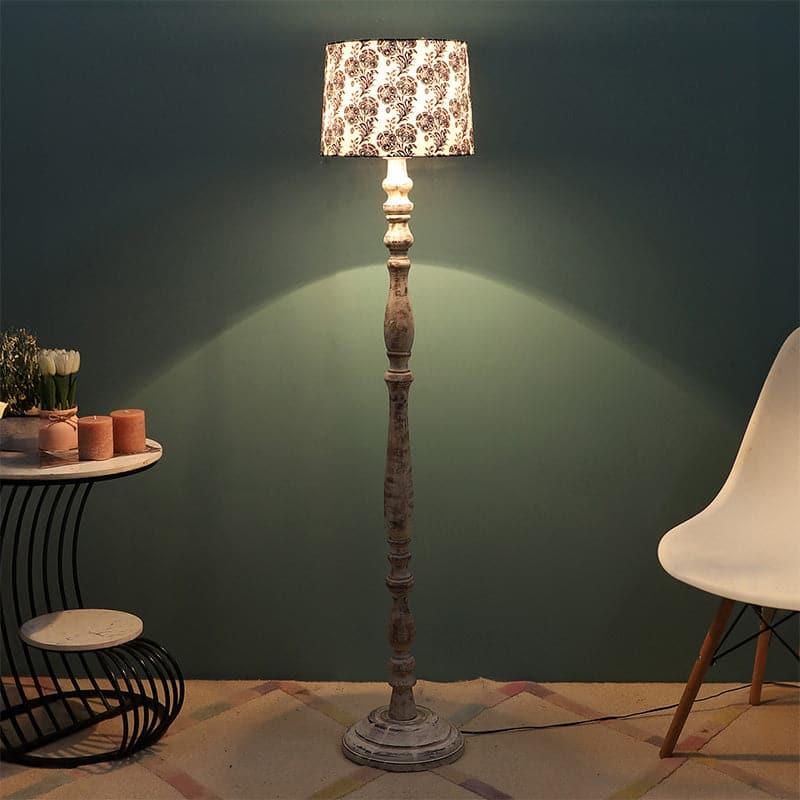 Filigree Toru Floor Lamp