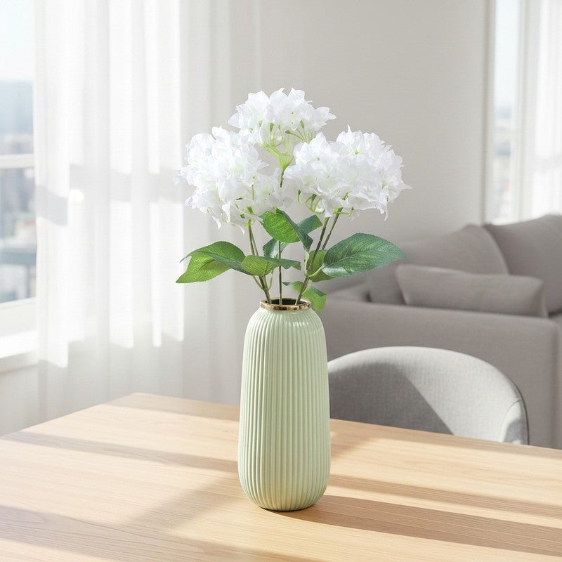 White,Green