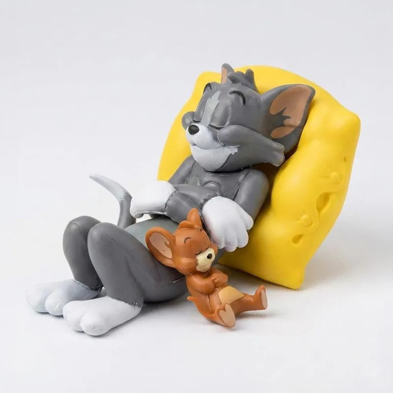 Cozy Cat PVC Showpieces - Grey media 4