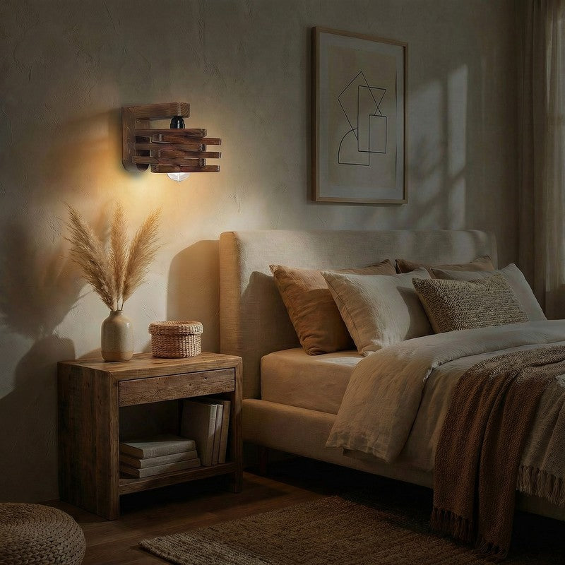 Nordique Wooden Wall Lamp media 3