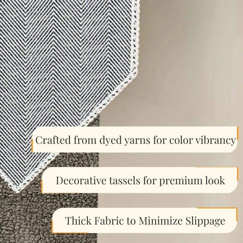 Runelle Cotton Table Runner - Grey media 6